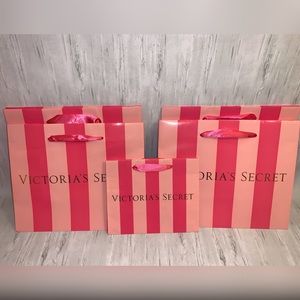 Victoria Secret Gift Bag set of 5